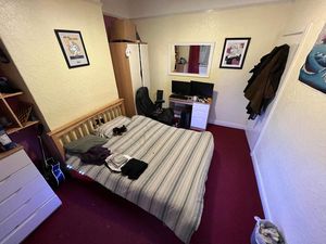 Photo 12- click for photo gallery